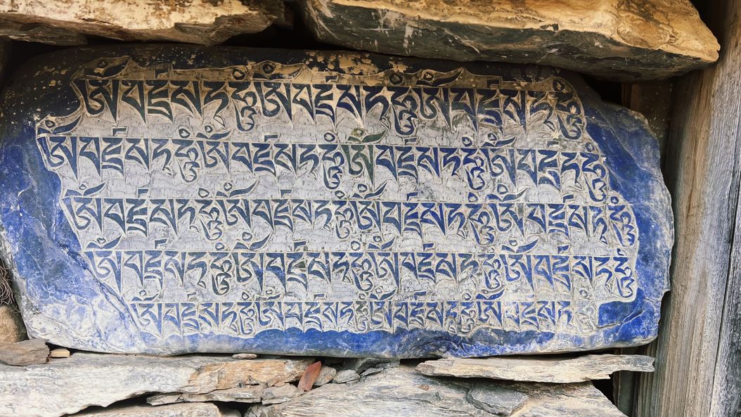 Laughing at the meaning of spirituality and other altitude symptoms: Annapurna week 2/3.